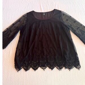 Torrid Black Lace Embroidered Mesh Blouse Scalloped Hem Top Womens Size 0 L